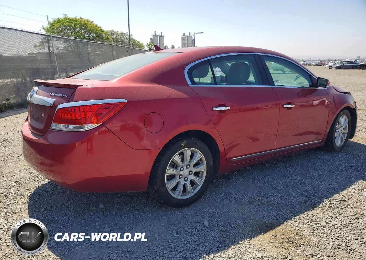 2013 Buick Lacrosse VIN:1G4GC5GR1DF255889 - 3