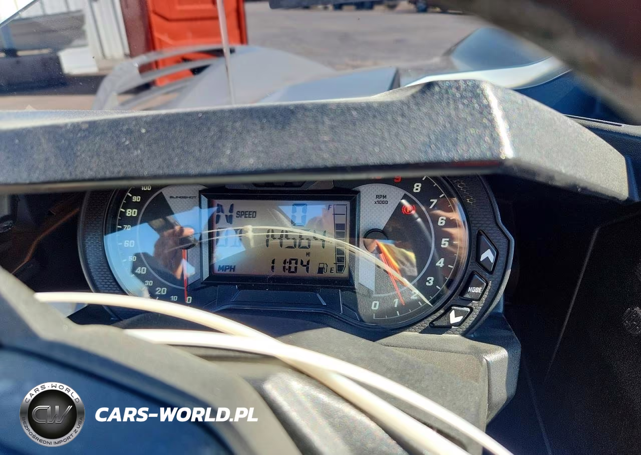 2022 Polaris Slingshot Slr VIN:57XAAFHB2N8149326 - 8
