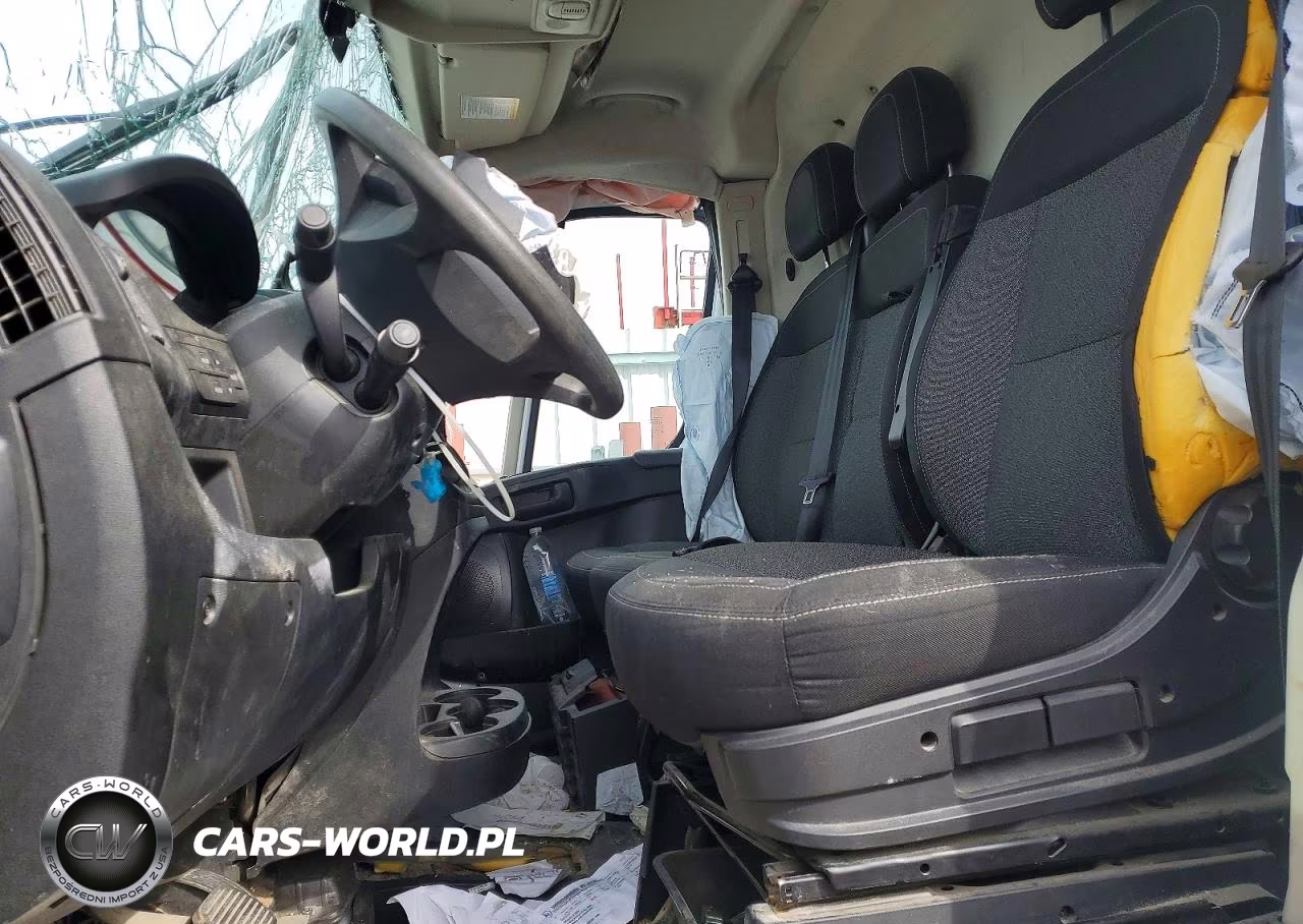 2018 Ram Promaster 2500 Delivery Van VIN:3C6TRVDG9JE131953 - 7