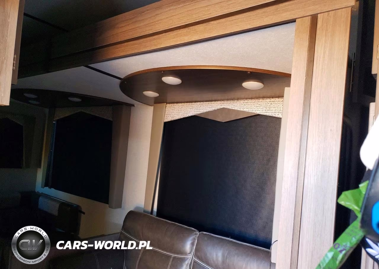 2021 Keystone Volante Camper VIN:4YDF29522M6361054 - 8