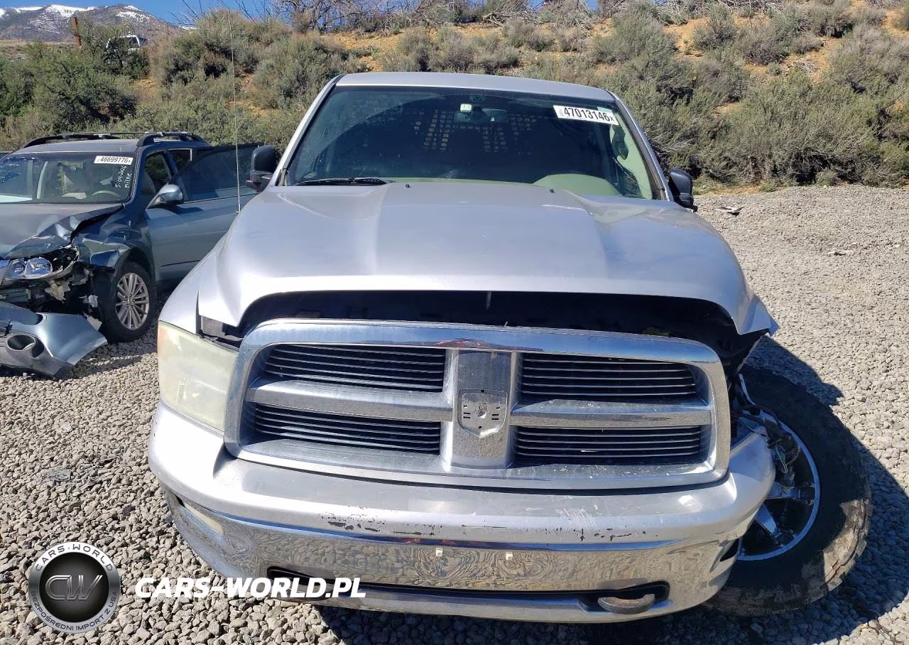 2010 Dodge Ram 1500 VIN:1D7RV1CT3AS104014 - 5
