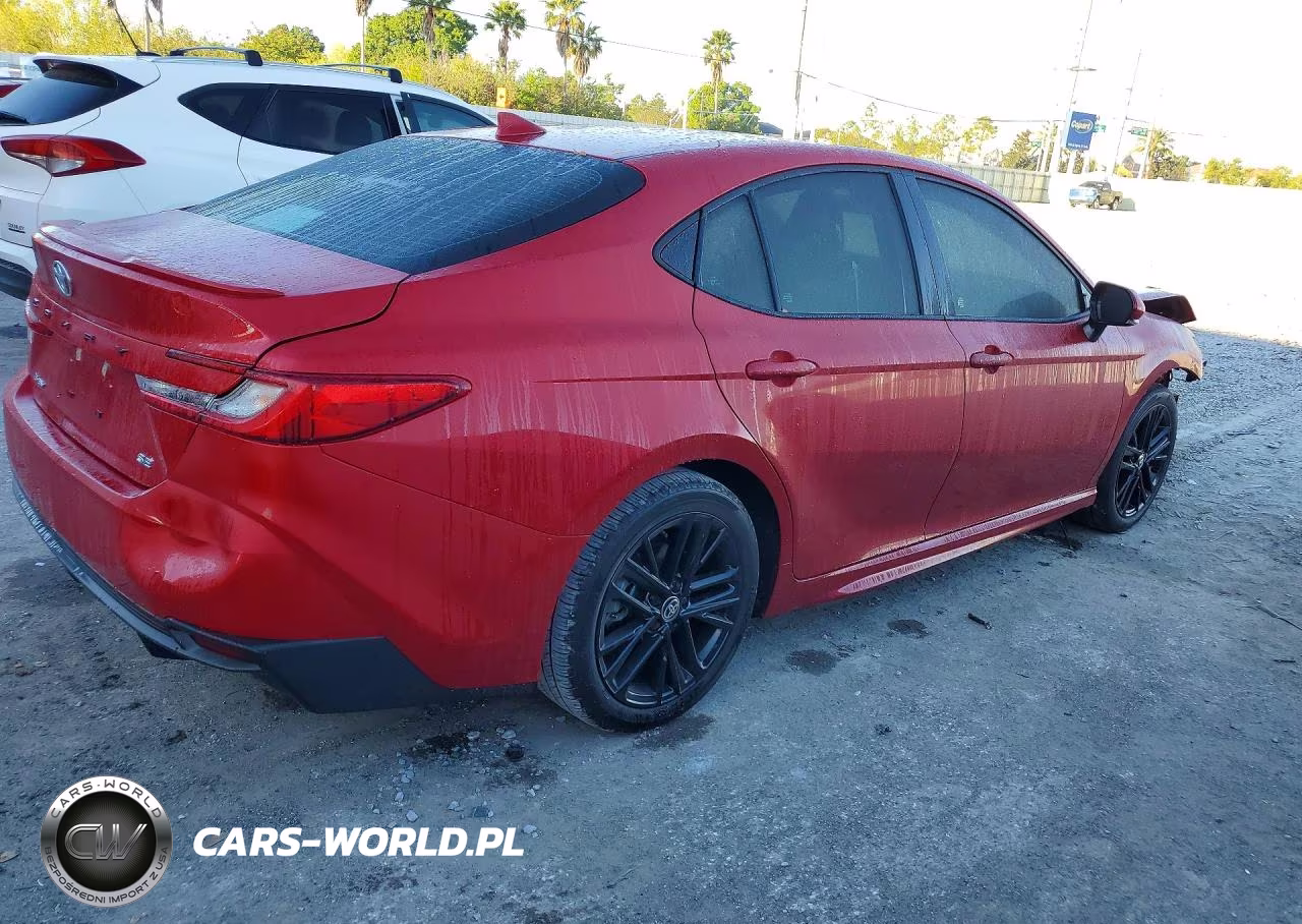 2025 Toyota Camry Se VIN:4T1DAACKXSU147726 - 3