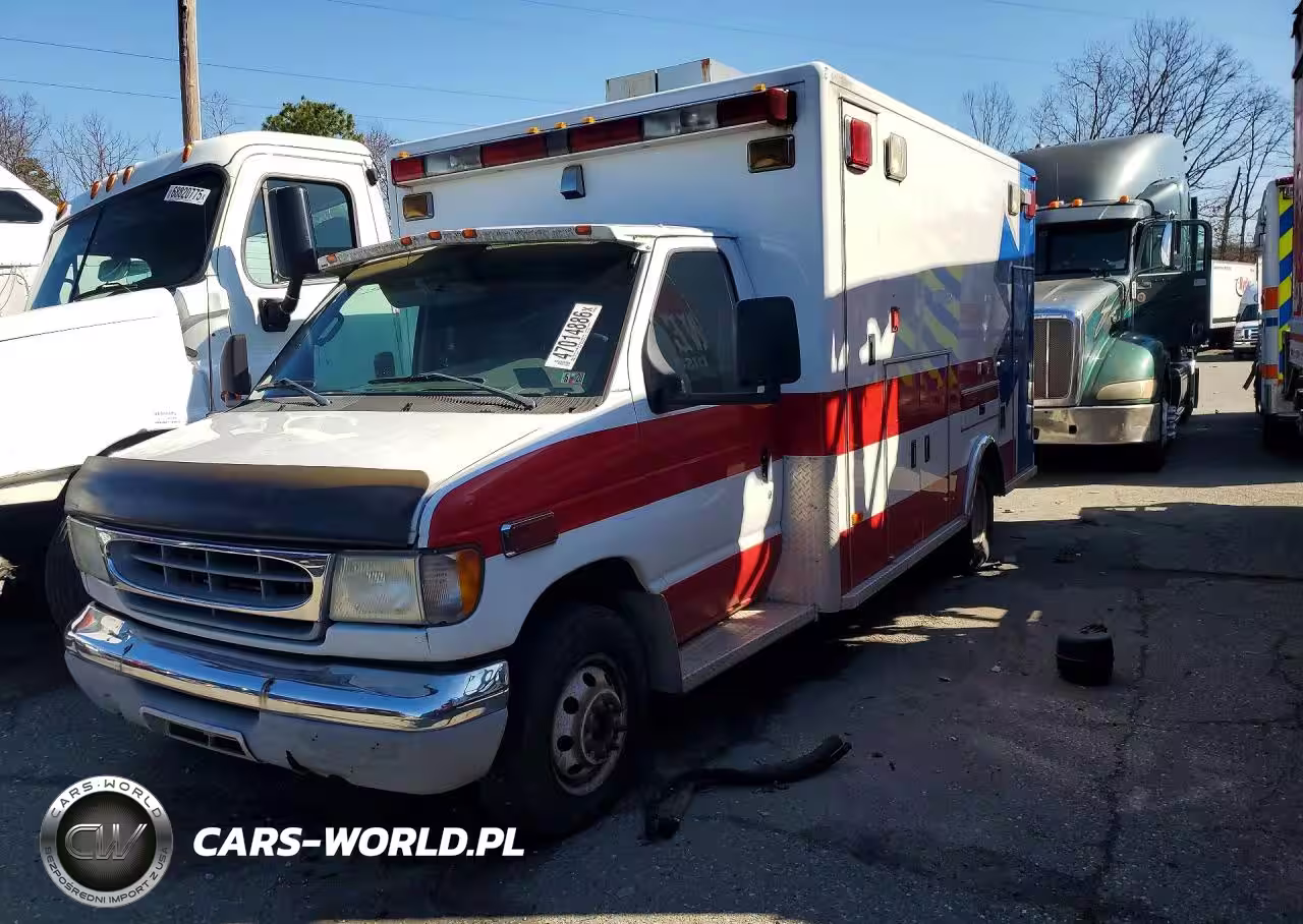 2002 Ford Econoline E450 Super Duty Cutaway Van