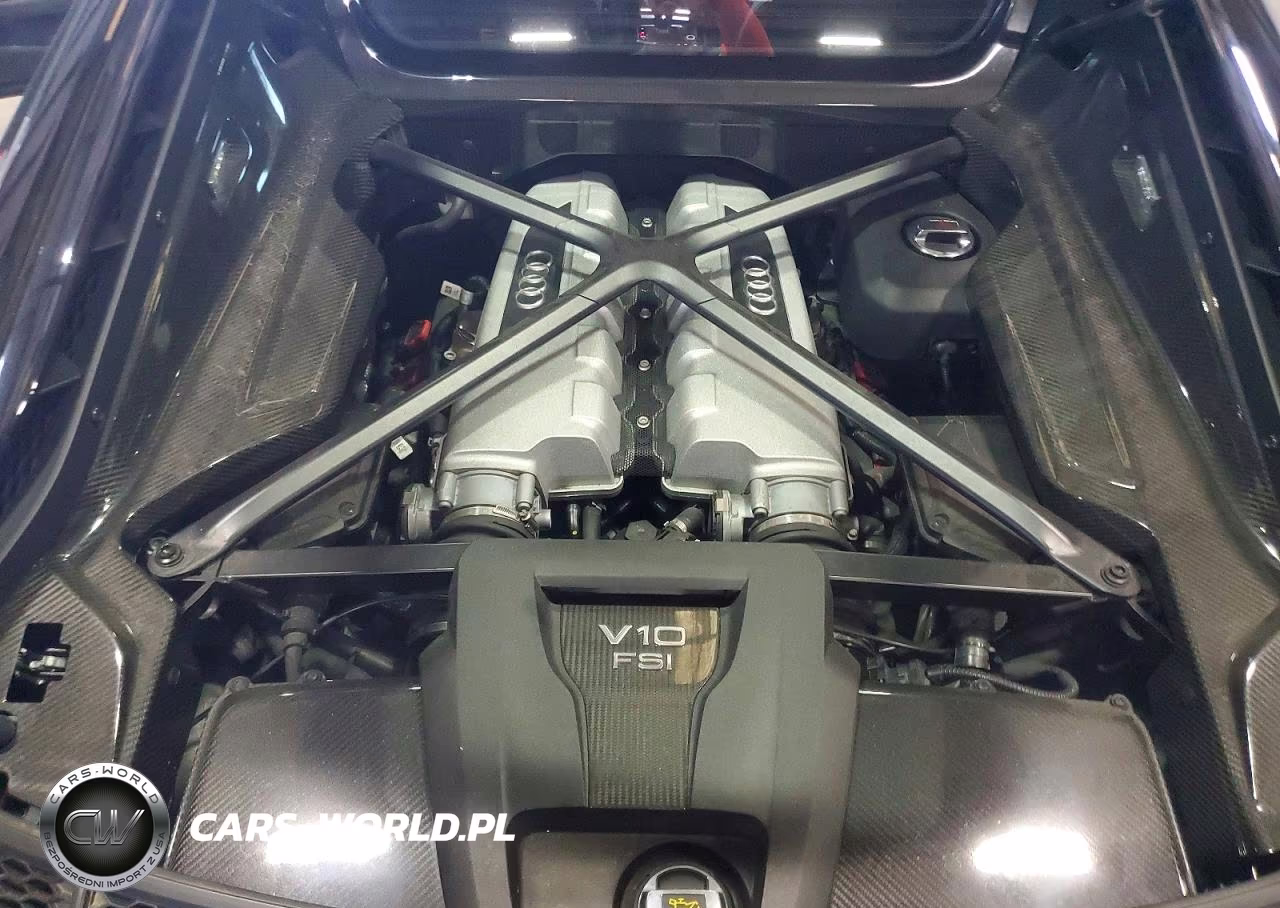 2021 Audi R8 VIN:WUAKBAFX5M7901359 - 11
