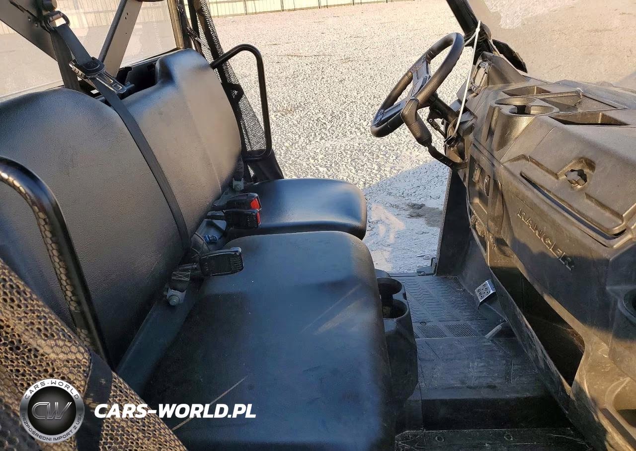 2021 Polaris Ranger Utility Vehicle VIN:4XATAE996M8393414 - 5