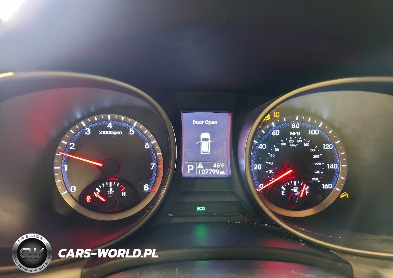 2015 Hyundai Santa Fe Sport 2.4L VIN:5XYZTDLBXFG302630 - 9
