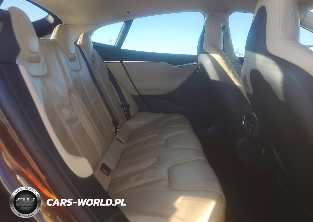 2014 Tesla Model S VIN:5YJSA1S12EFP48677 - 10