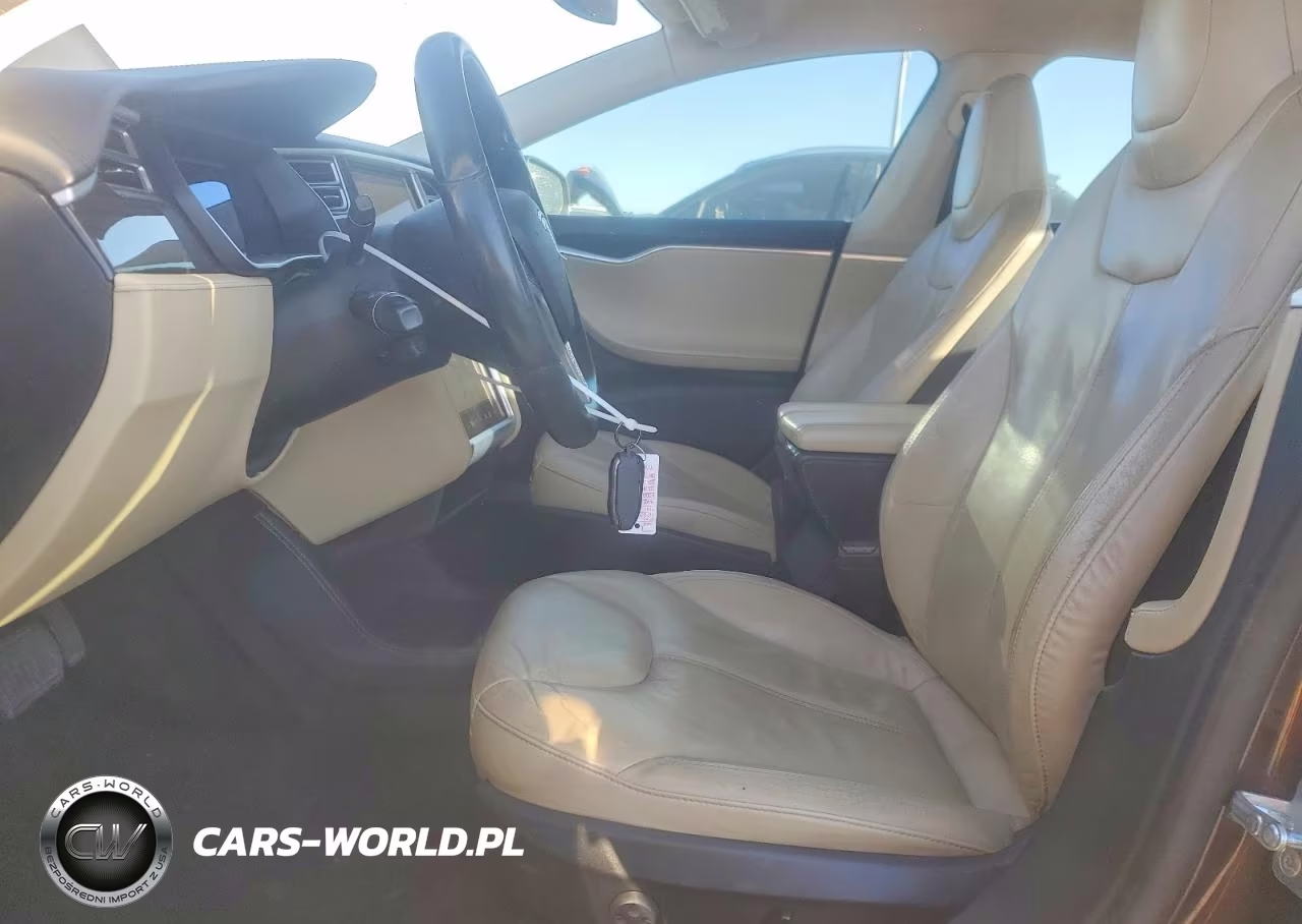 2014 Tesla Model S VIN:5YJSA1S12EFP48677 - 7