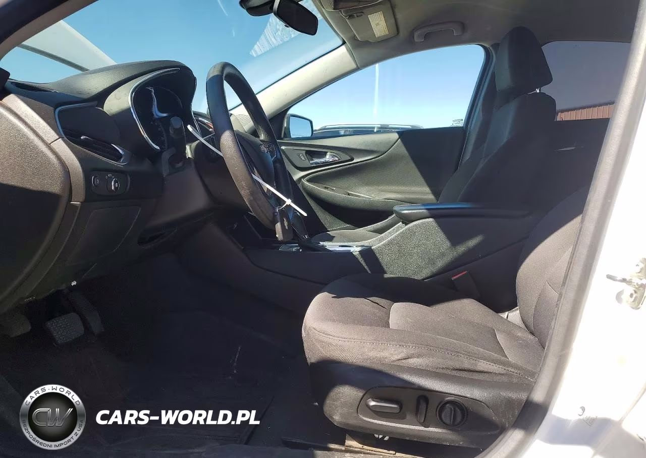 2019 Chevrolet Malibu Lt VIN:1G1ZD5ST2KF113103 - 7