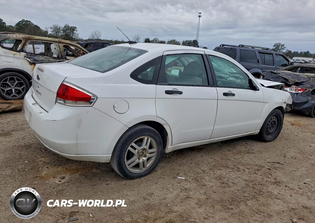 2008 Ford Focus S-Se VIN:1FAHP34NX8W190118 - 3