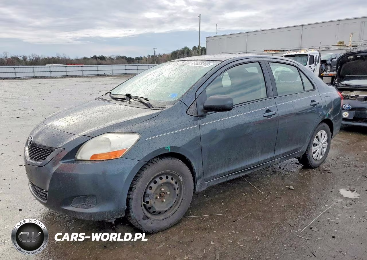 2009 Toyota Yaris Base