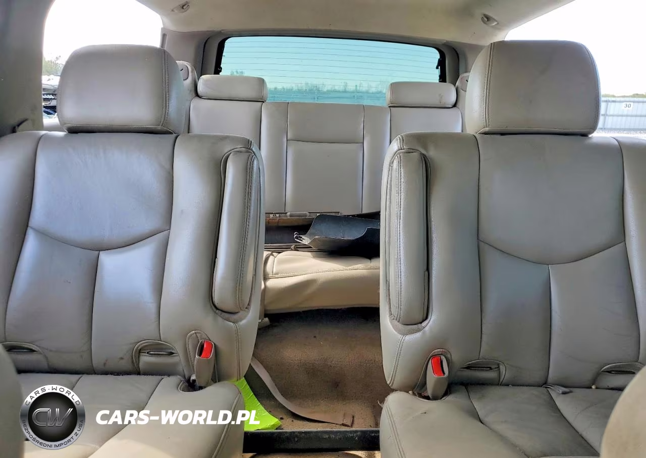 2005 Chevrolet Suburban K1500 VIN:3GNFK16Z65G268190 - 10