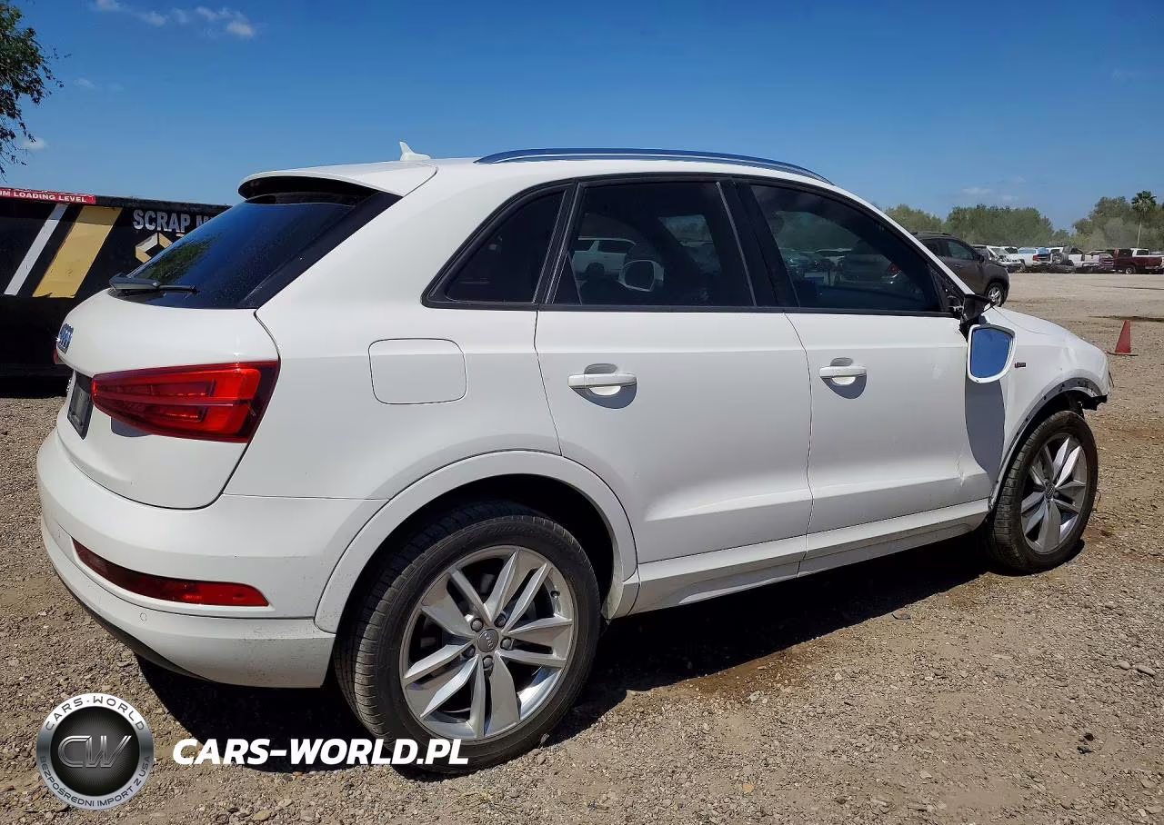 2018 Audi Q3 Premium VIN:WA1BCCFS4JR002514 - 3