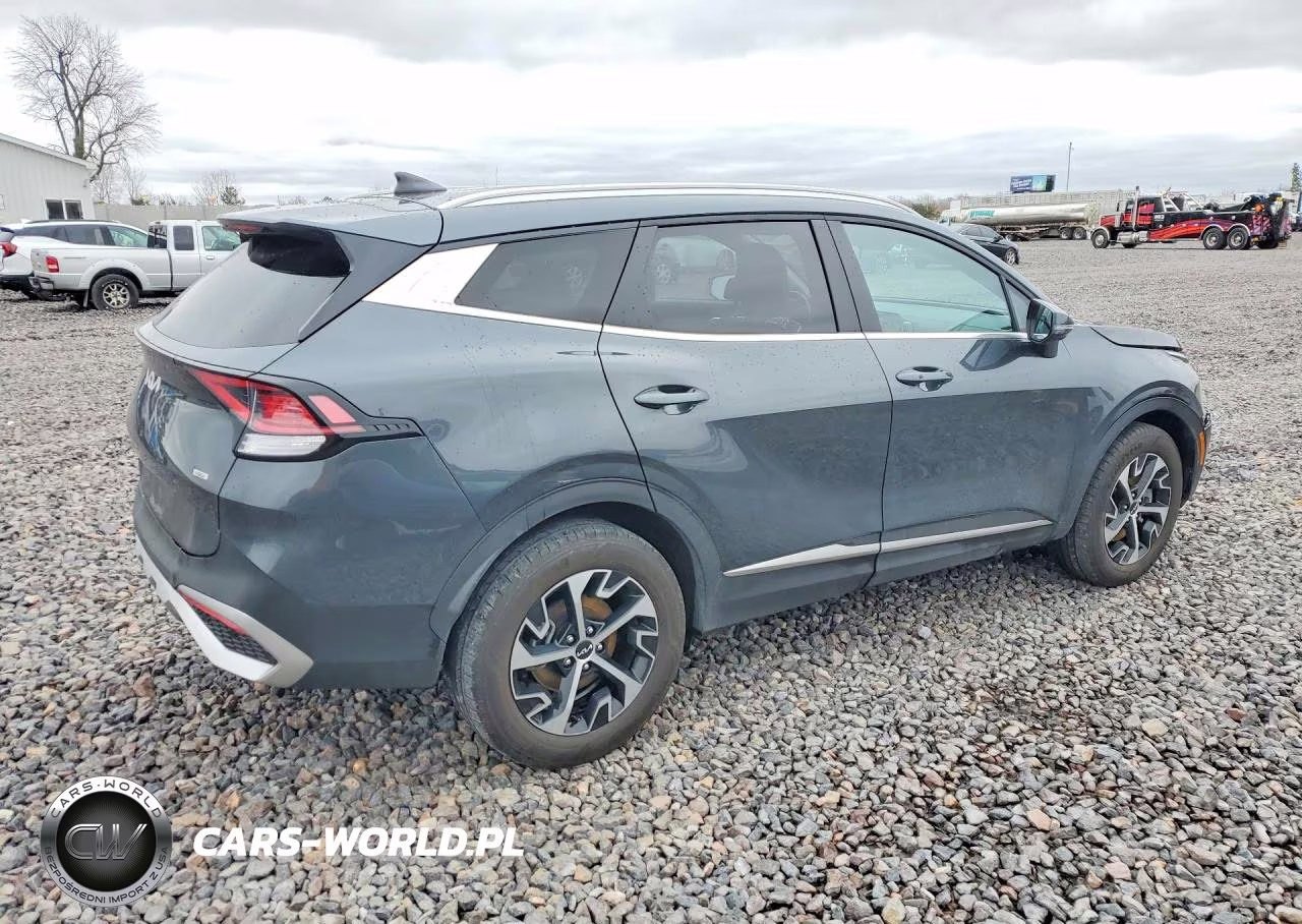 2023 Kia Sportage Hybrid Ex VIN:KNDPVCAG4P7103095 - 3