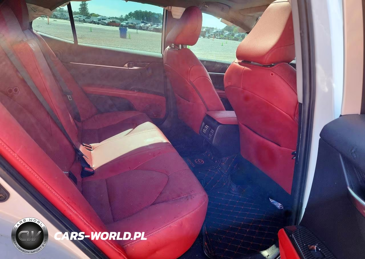 2022 Toyota Camry Xse VIN:4T1K61AK0NU015722 - 10