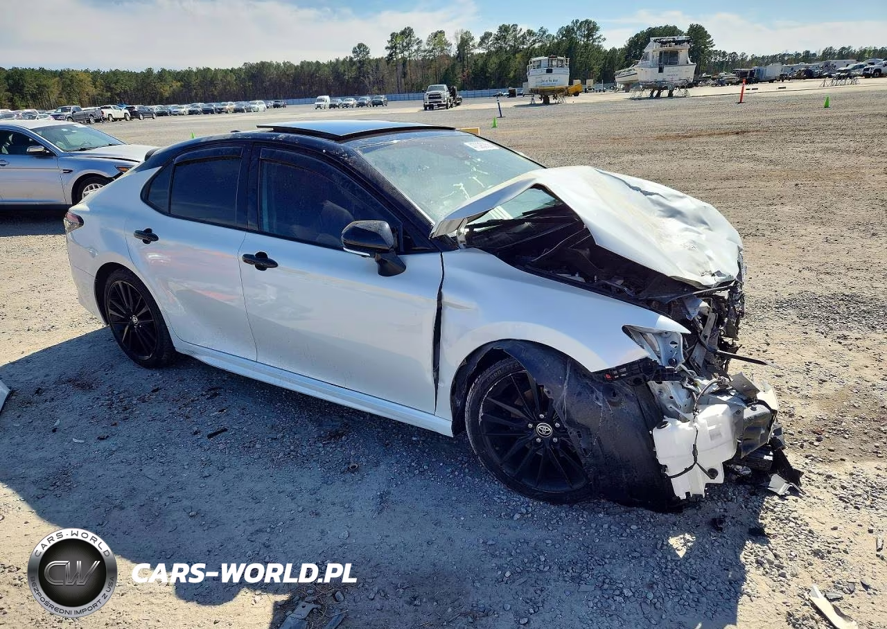 2022 Toyota Camry Xse VIN:4T1K61AK0NU015722 - 4