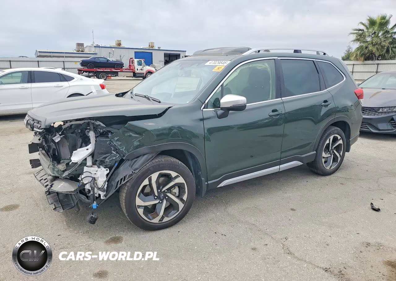 2023 Subaru Forester Touring