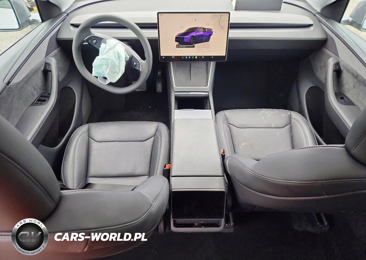 2026 Tesla Model Y VIN:7SAYGDEE3TA440357 - 8