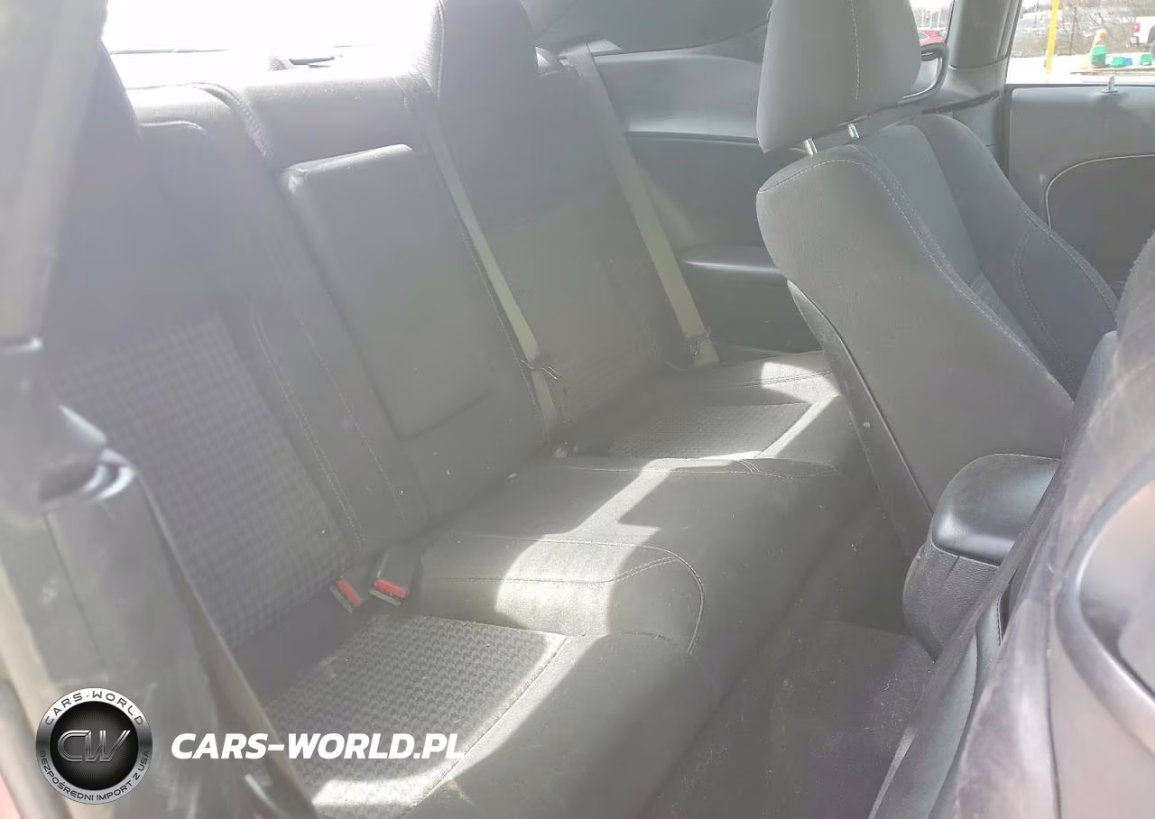 2019 Dodge Challenger Sxt VIN:2C3CDZAG3KH723460 - 10