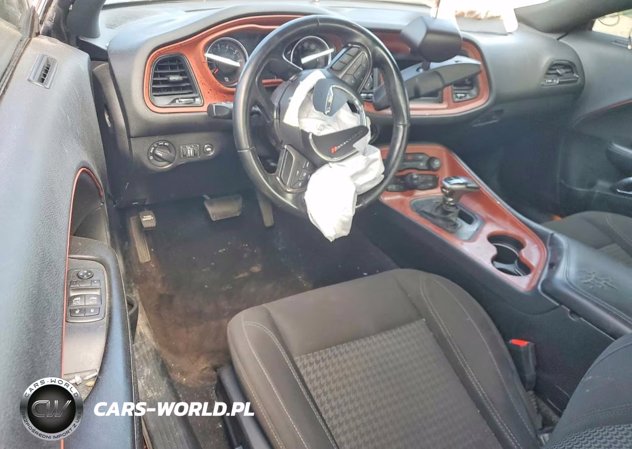 2019 Dodge Challenger Sxt VIN:2C3CDZAG3KH723460 - 8