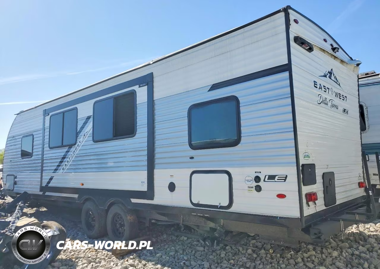 2024 Forest River East West Camper VIN:5NHTDRB25RG001392 - 3