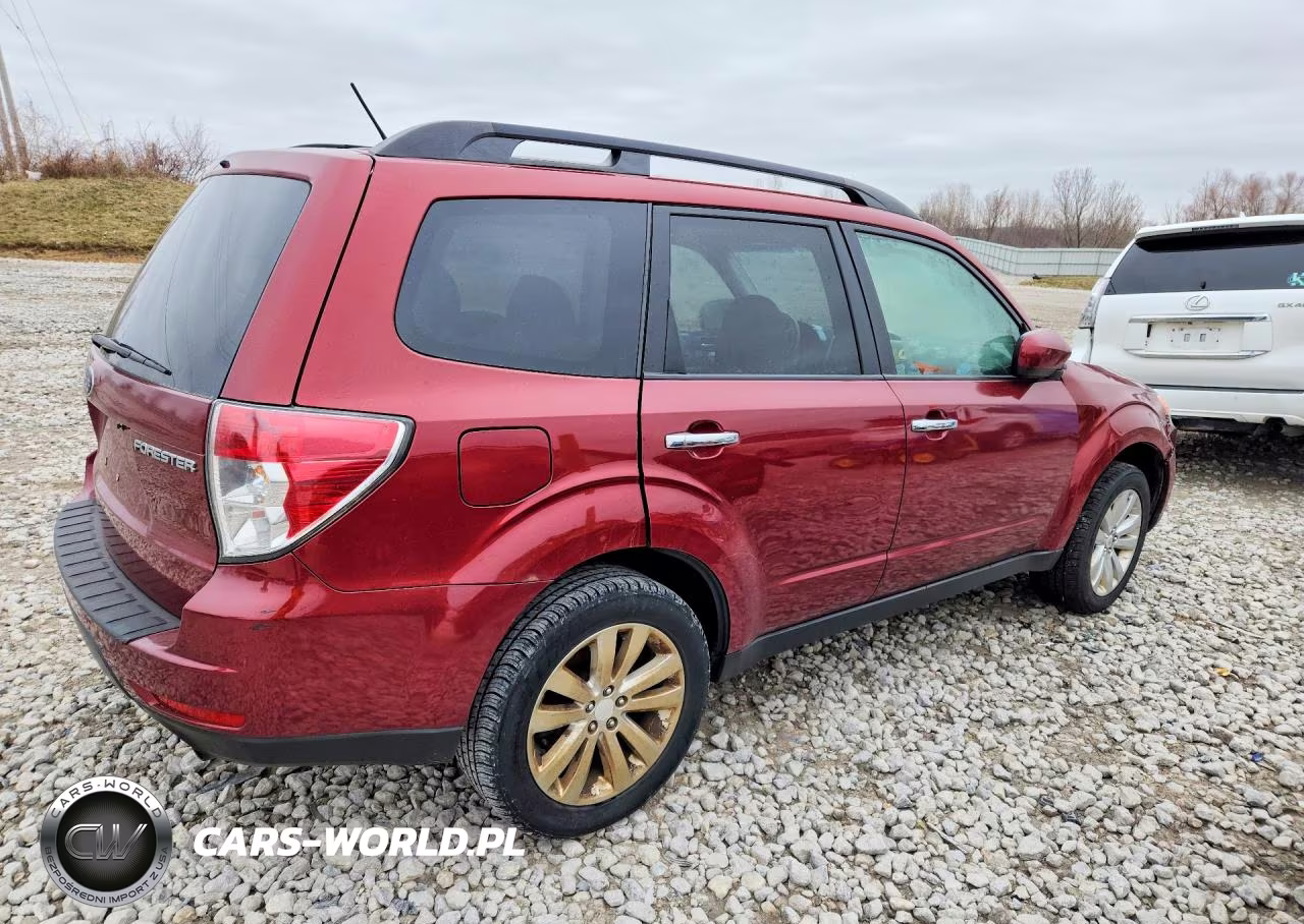 2011 Subaru Forester Limited VIN:JF2SHBEC3BH768187 - 3