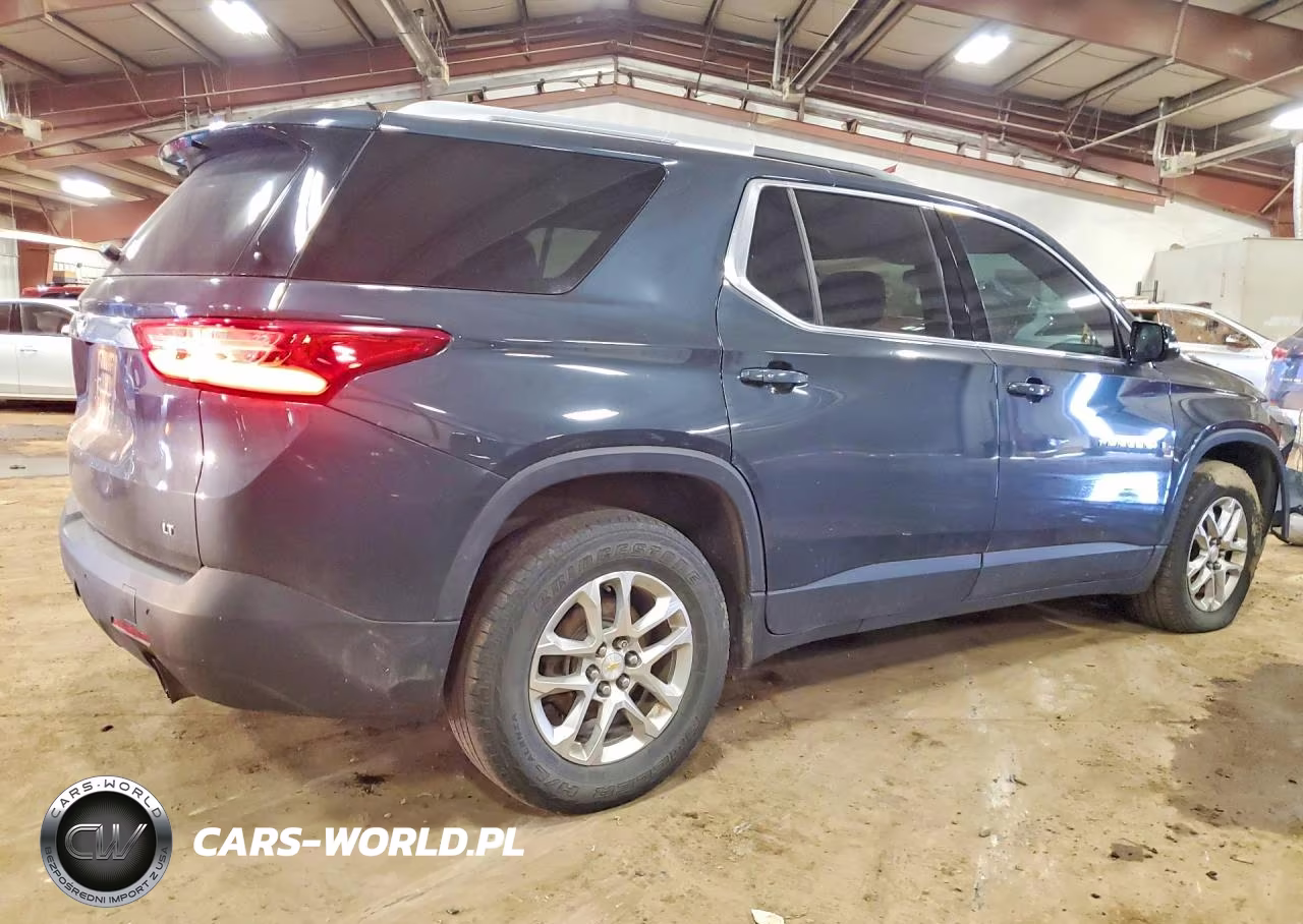 2018 Chevrolet Traverse Lt VIN:1GNEVGKW2JJ178450 - 3