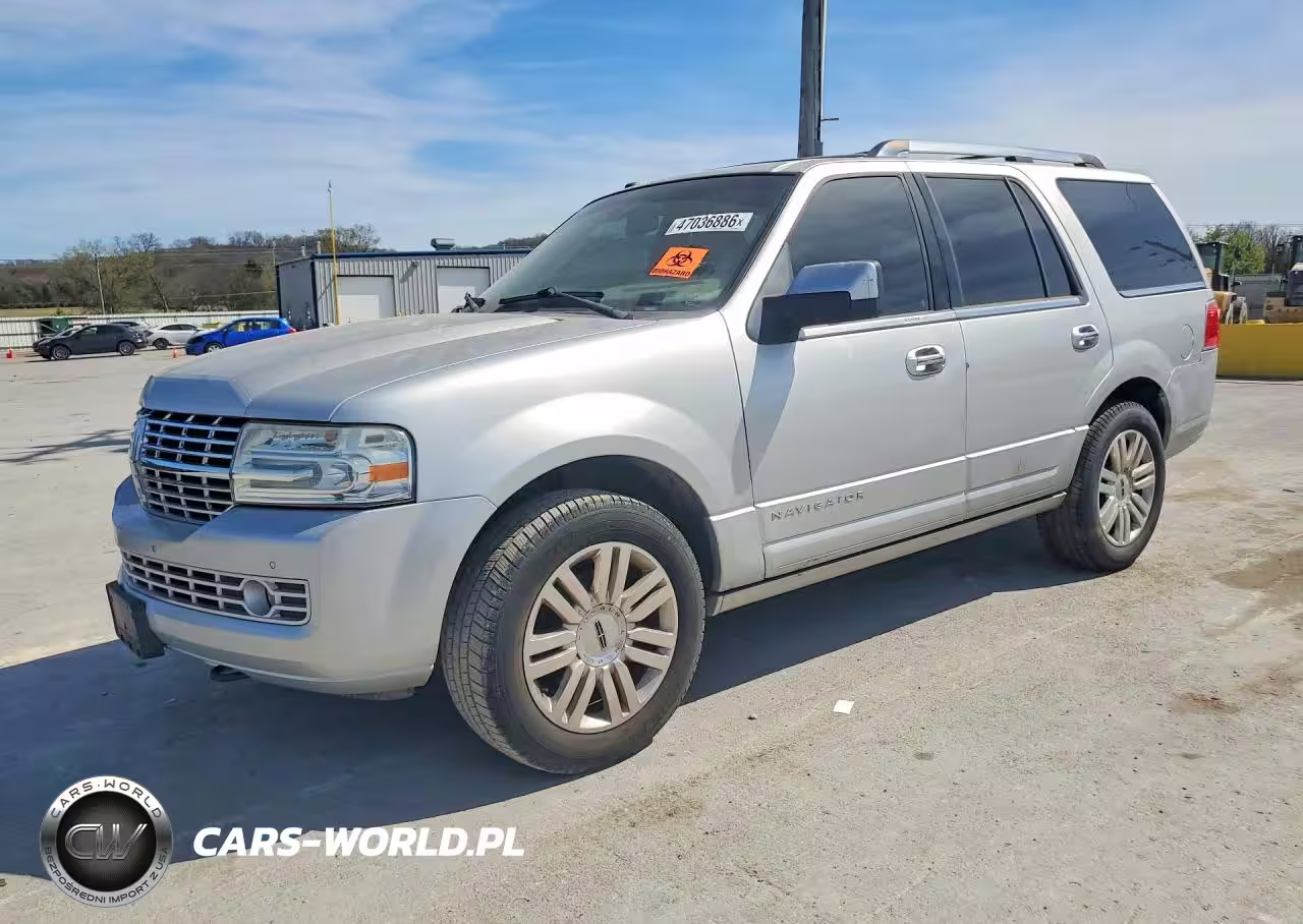 2013 Lincoln Townhouse Navigator