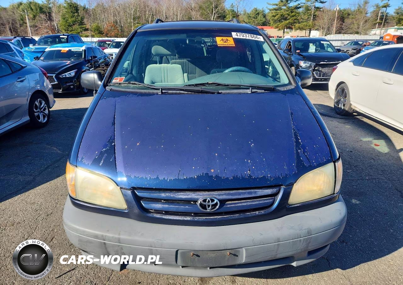 2002 Toyota Sienna Ce VIN:4T3ZF19C12U498894 - 5