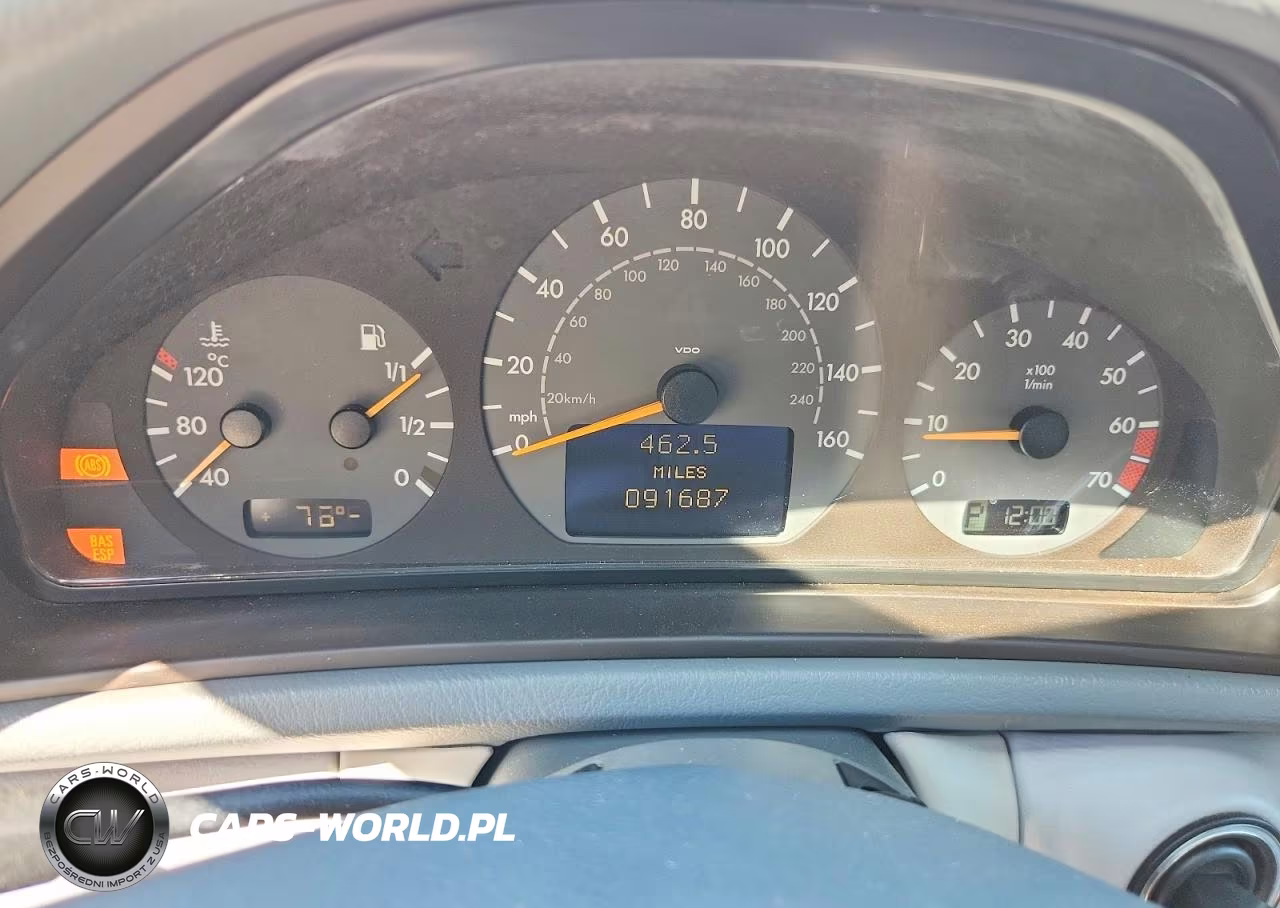 2001 Mercedes-Benz Clk 430 VIN:WDBLK70G71T076665 - 9