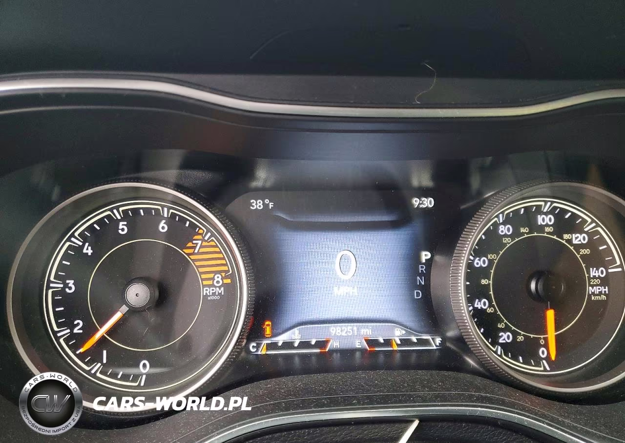 2019 Jeep Cherokee Limited VIN:1C4PJMDX9KD472493 - 9