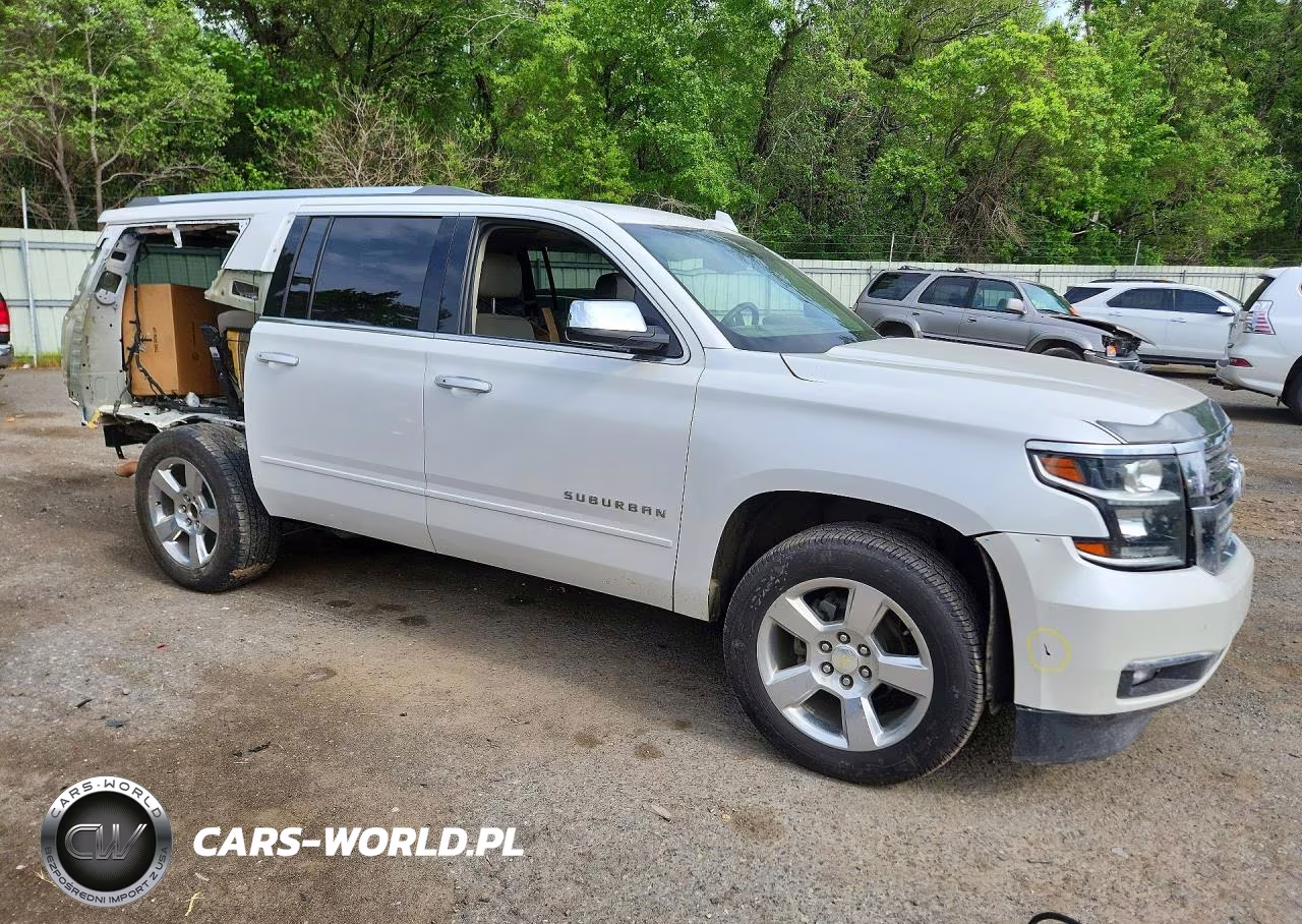 2017 Chevrolet Suburban C1500 Premier VIN:1GNSCJKC0HR381747 - 4