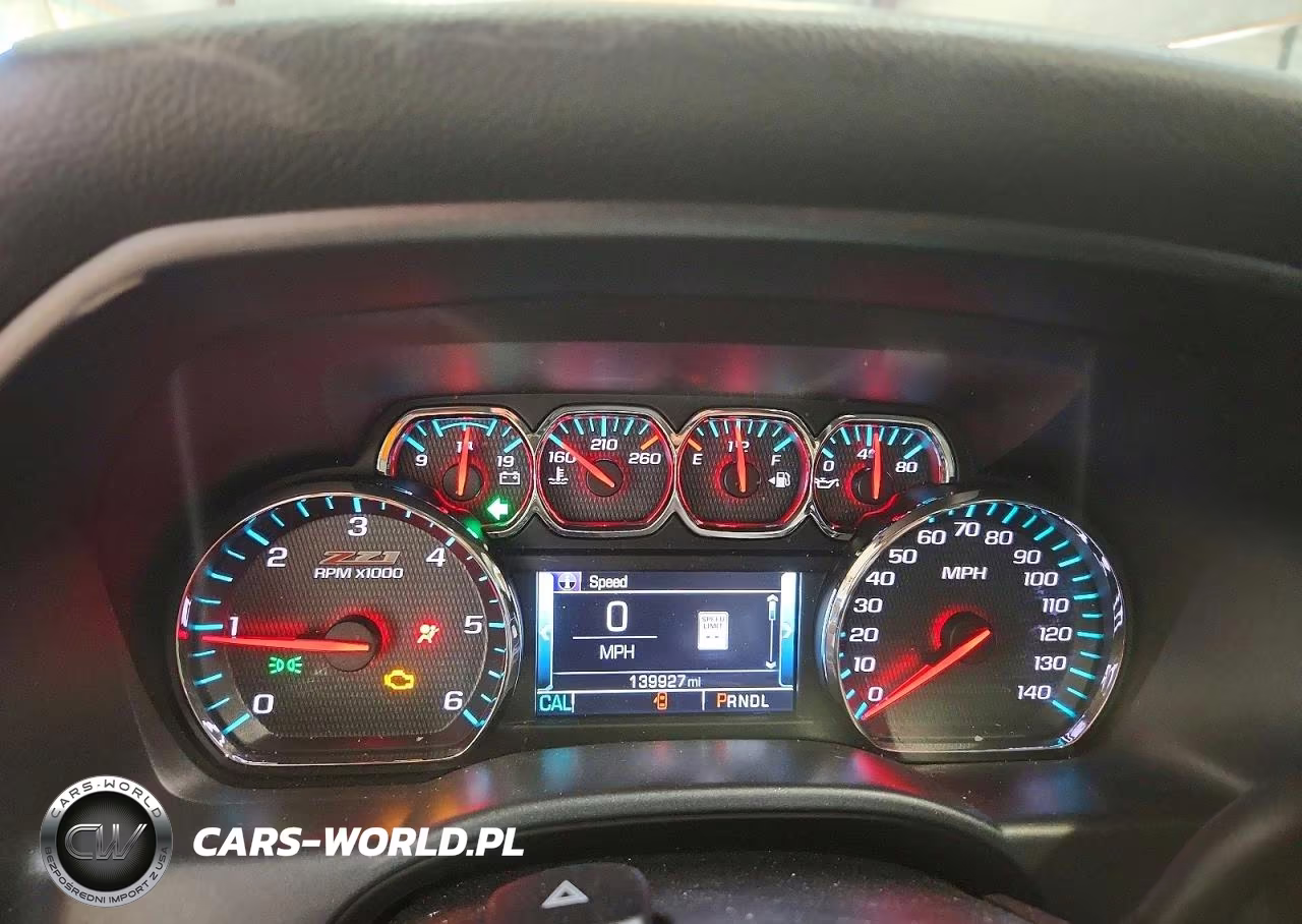 2018 Chevrolet Silverado K1500 Lt VIN:3GCUKREC6JG219447 - 9