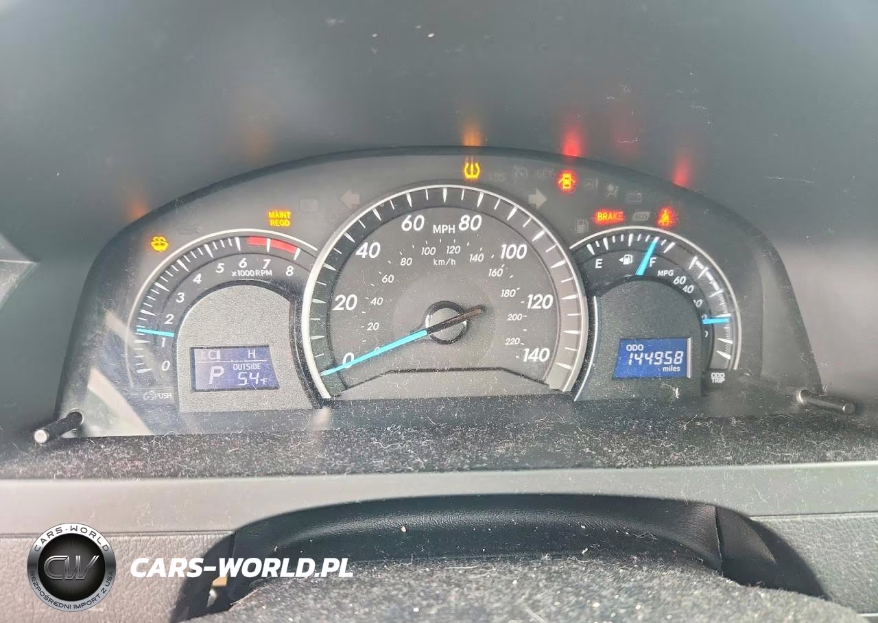 2013 Toyota Camry Le VIN:4T4BF1FK6DR333986 - 9