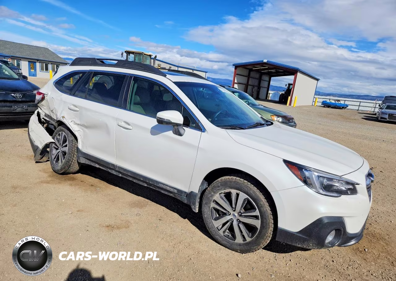 2018 Subaru Outback 2.5I Limited VIN:4S4BSANC0J3257392 - 4