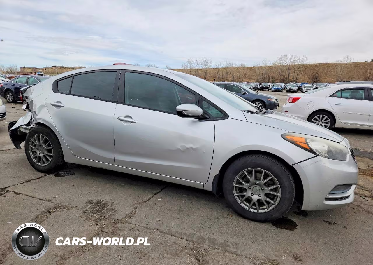 2015 Kia Forte Lx VIN:KNAFK4A66F5287318 - 4