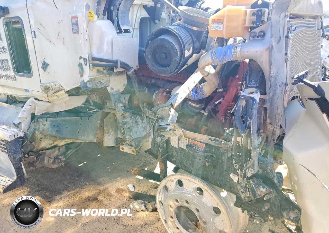 2025 Mack Pinnacle Semi Truck VIN:1M1PN4GYXSM016897 - 9