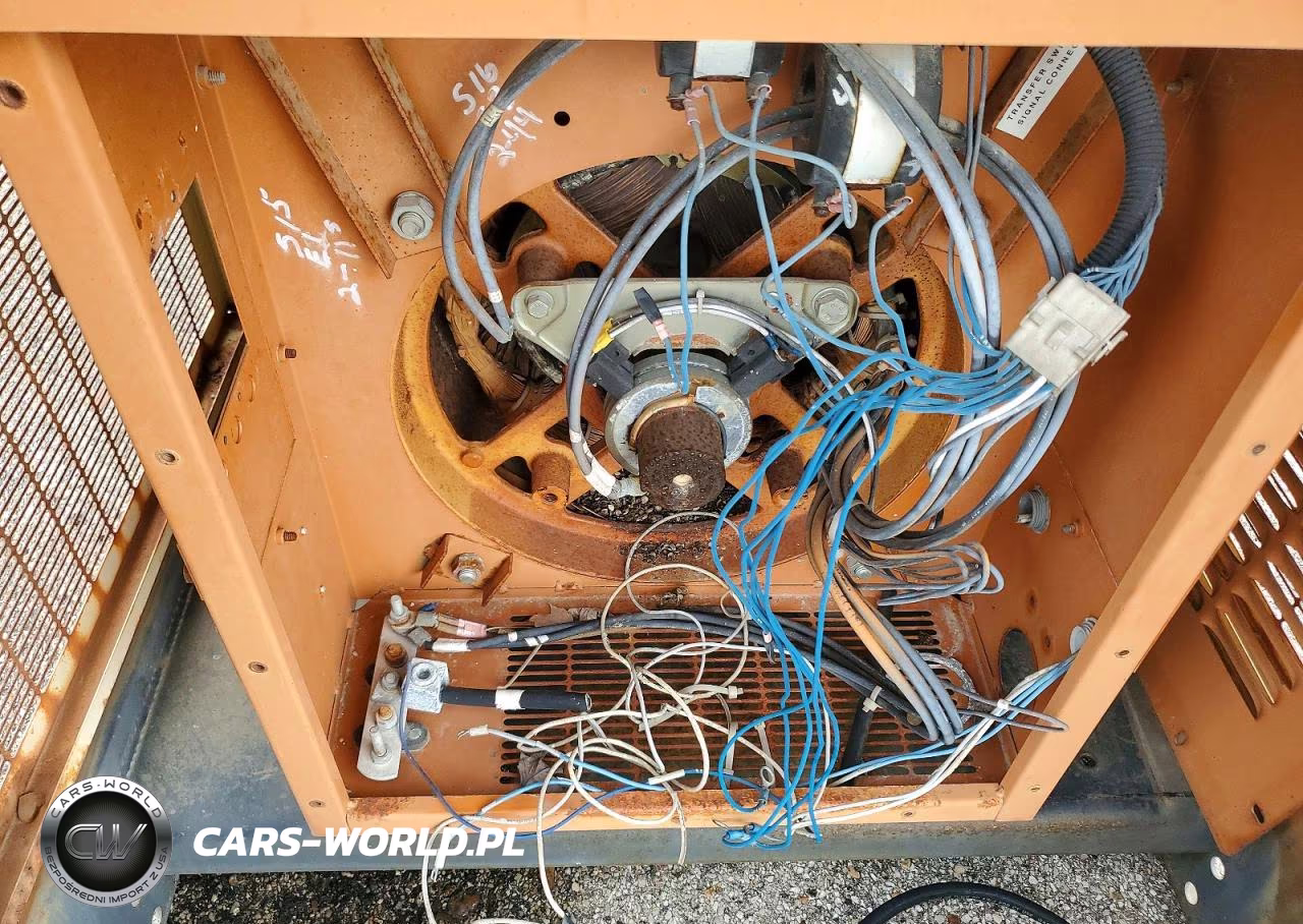 1998 Generac 92A02106-9 Generator VIN:2003251 - 9