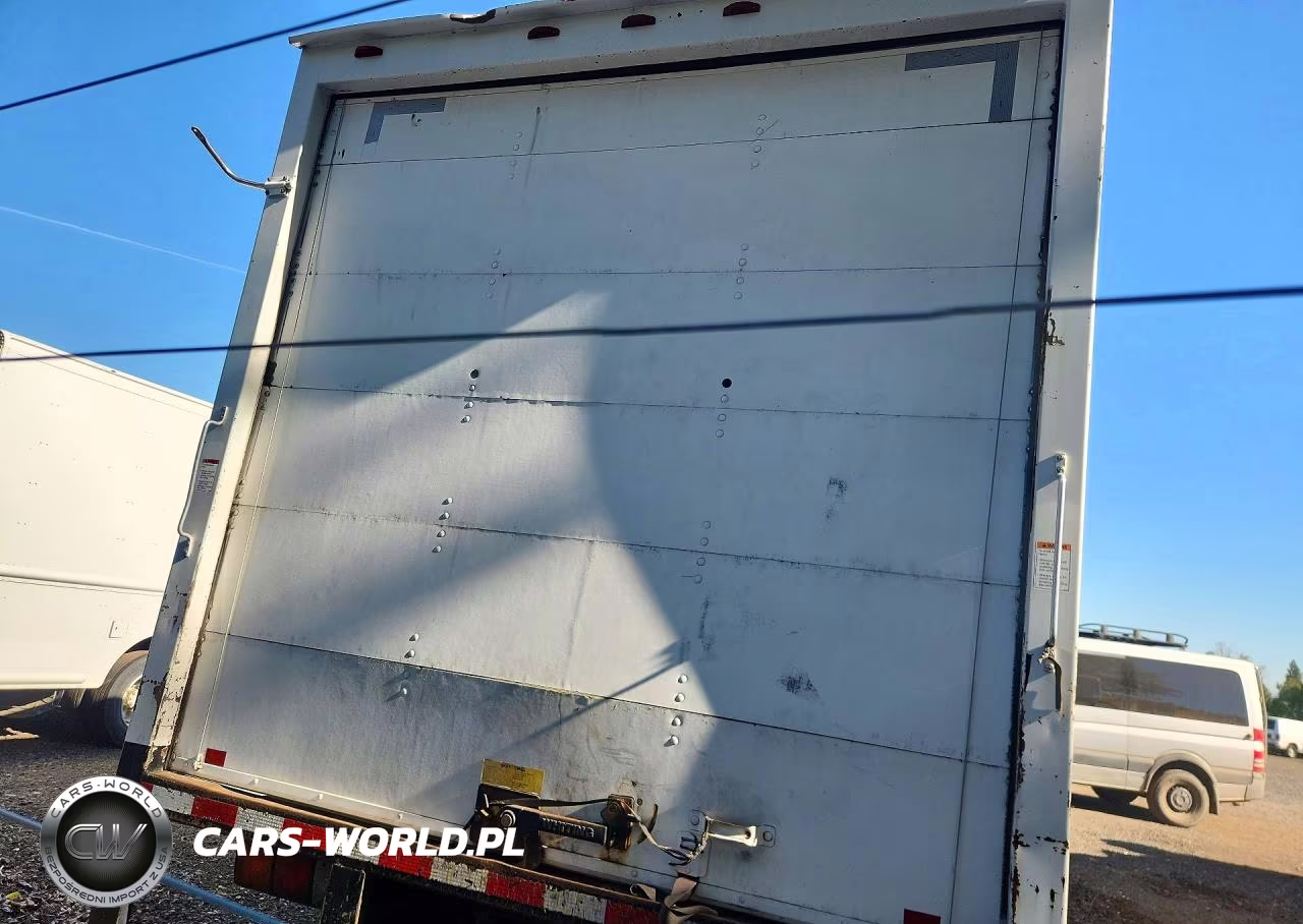2015 Mitsubishi Fuso Fec72S Box Truck VIN:JL6BNG1AXFK000229 - 6