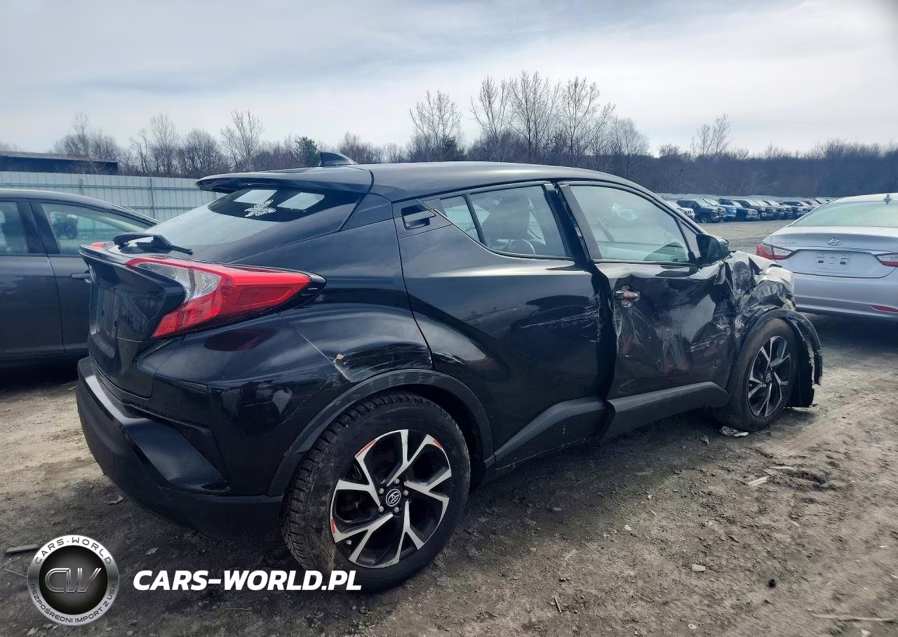 2019 Toyota C-Hr Xle VIN:NMTKHMBX7KR094850 - 3