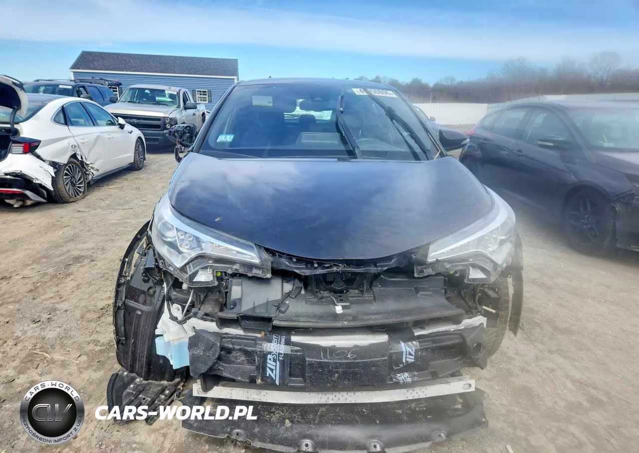 2019 Toyota C-Hr Xle VIN:NMTKHMBX7KR094850 - 5