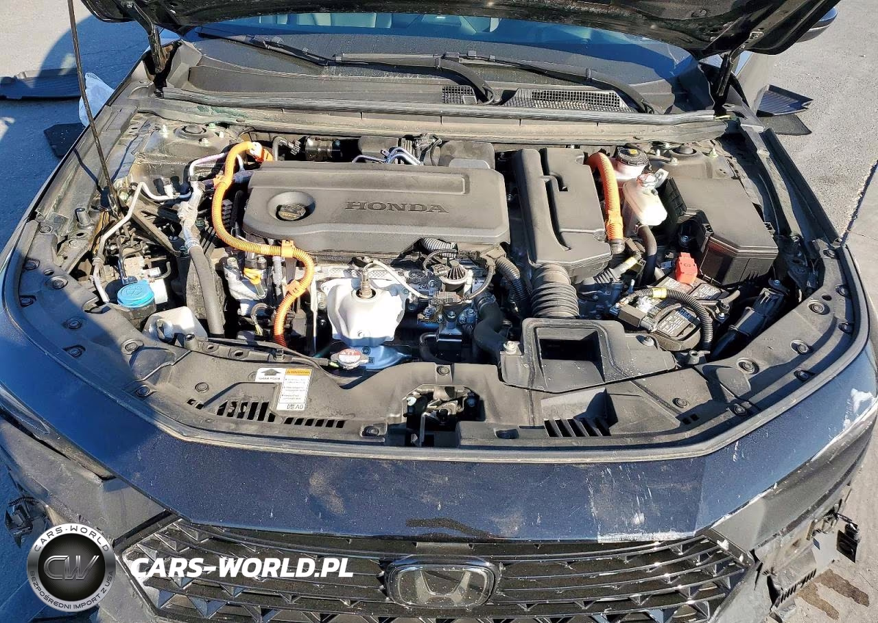 2025 Honda Accord Touring Hybrid VIN:1HGCY2F8XSA053284 - 11