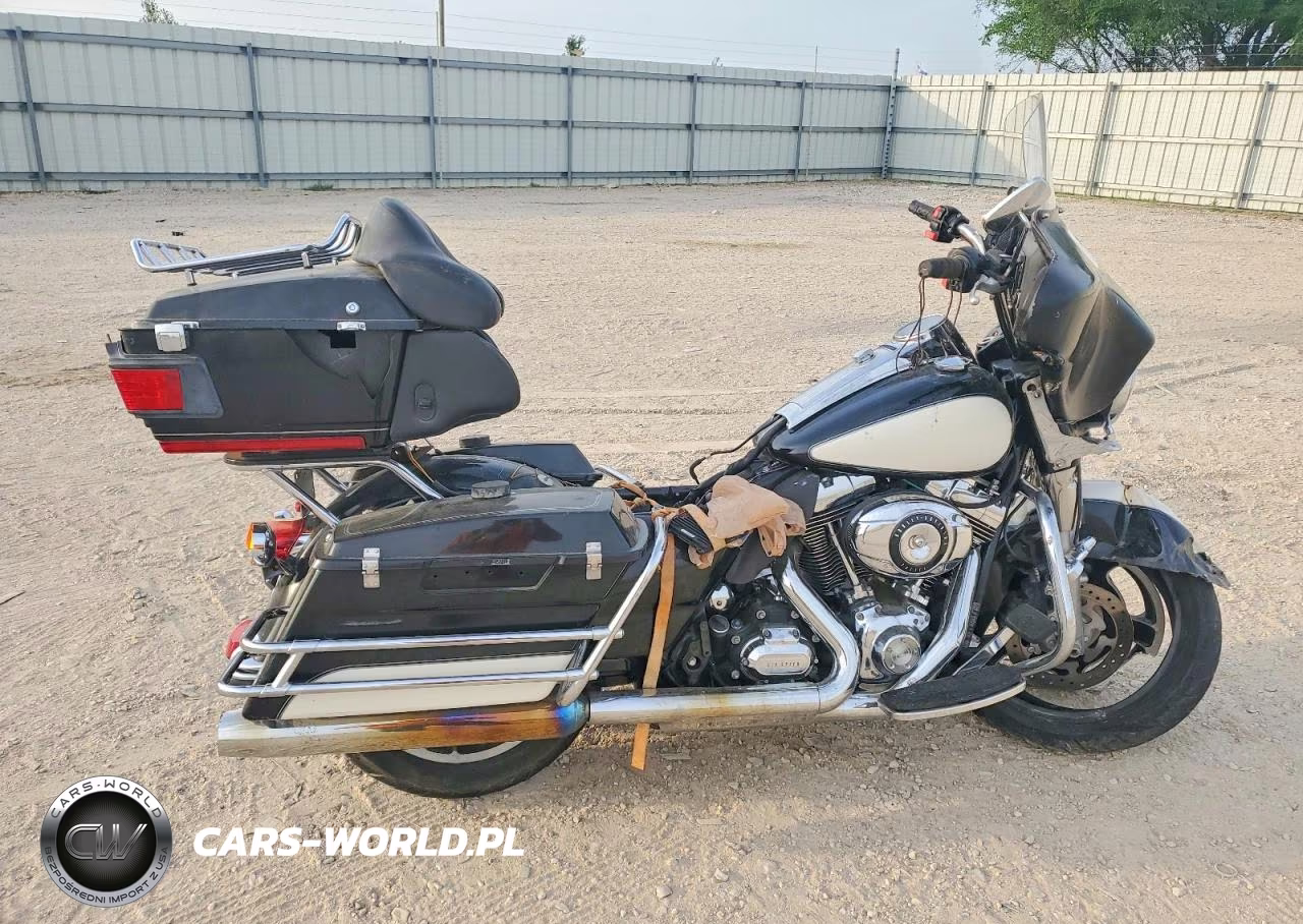 2013 Harley-Davidson Flhp Police Road King