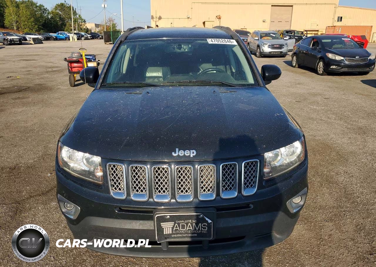 2017 Jeep Compass Latitude VIN:1C4NJDEB3HD100408 - 5
