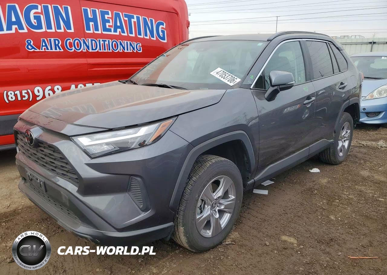 2025 Toyota Rav4 Xle – zdjęcie 1 z 12