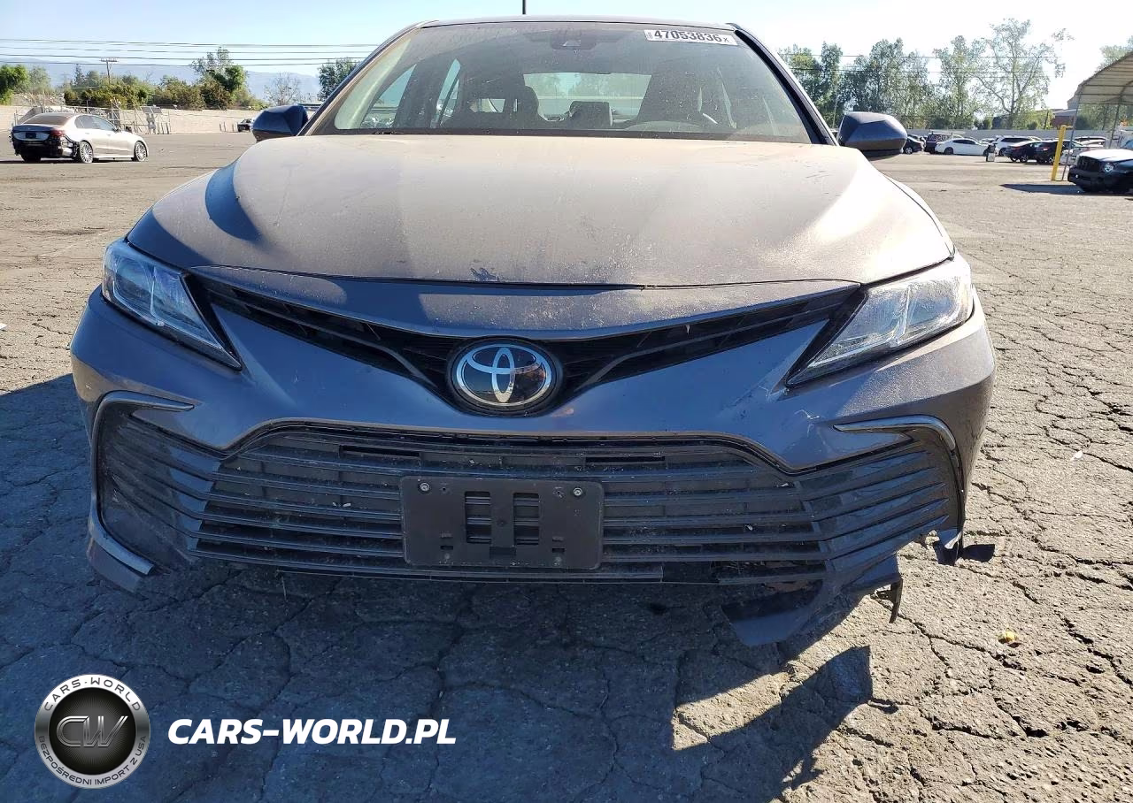 2024 Toyota Camry Le VIN:4T1C11AK1RU880739 - 5