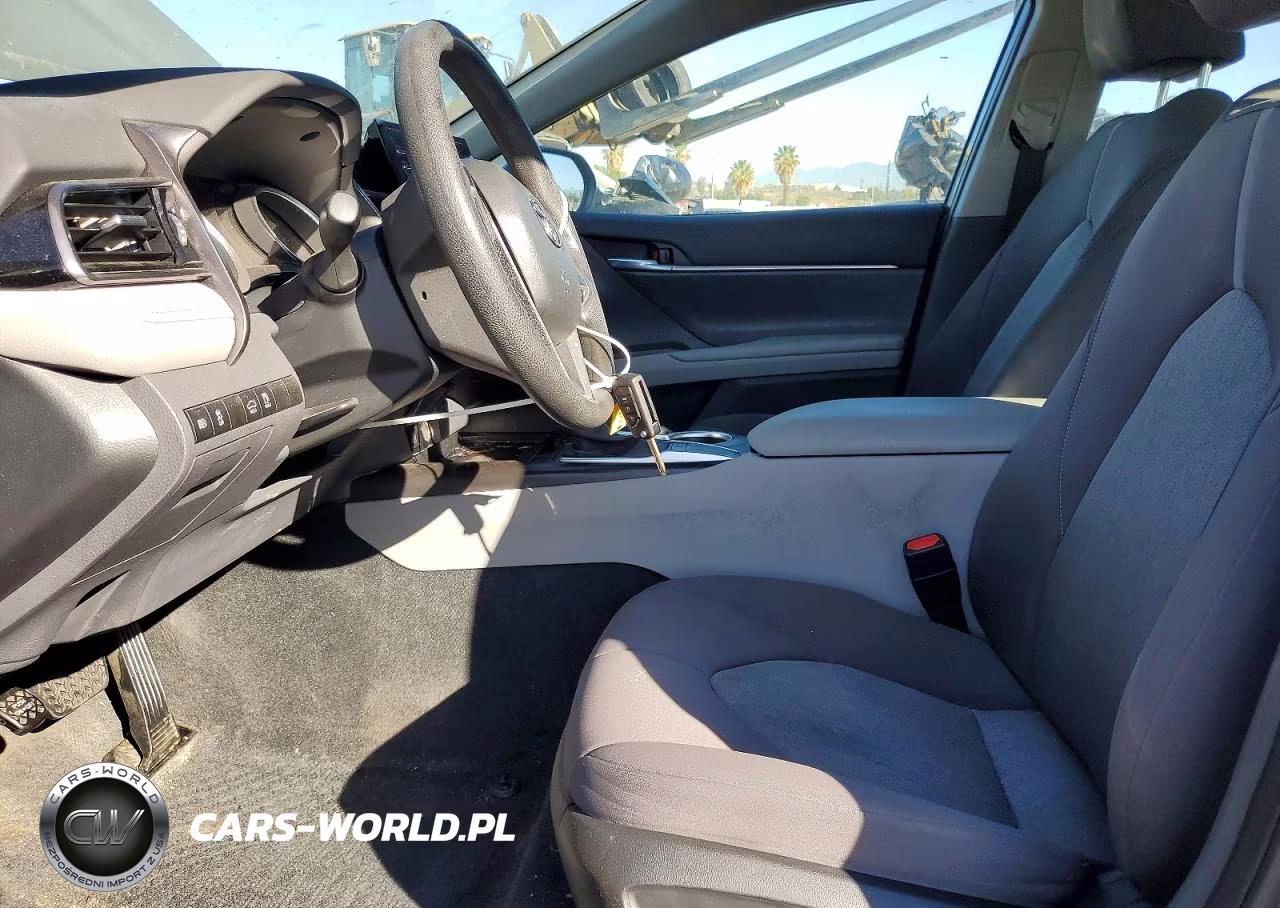 2024 Toyota Camry Le VIN:4T1C11AK1RU880739 - 7