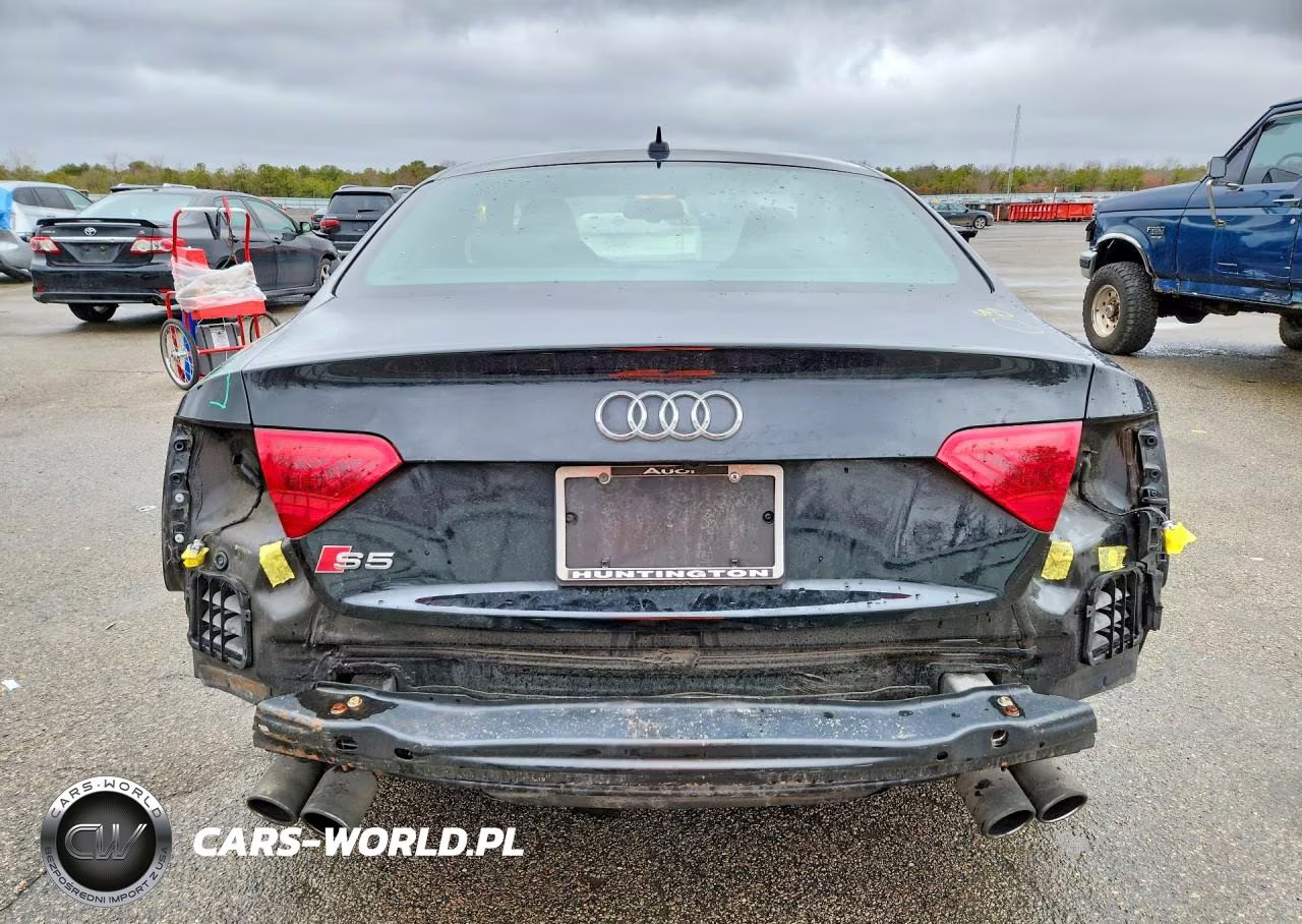 2014 Audi S5 Premium Plus VIN:WAUCGAFR8EA035629 - 6
