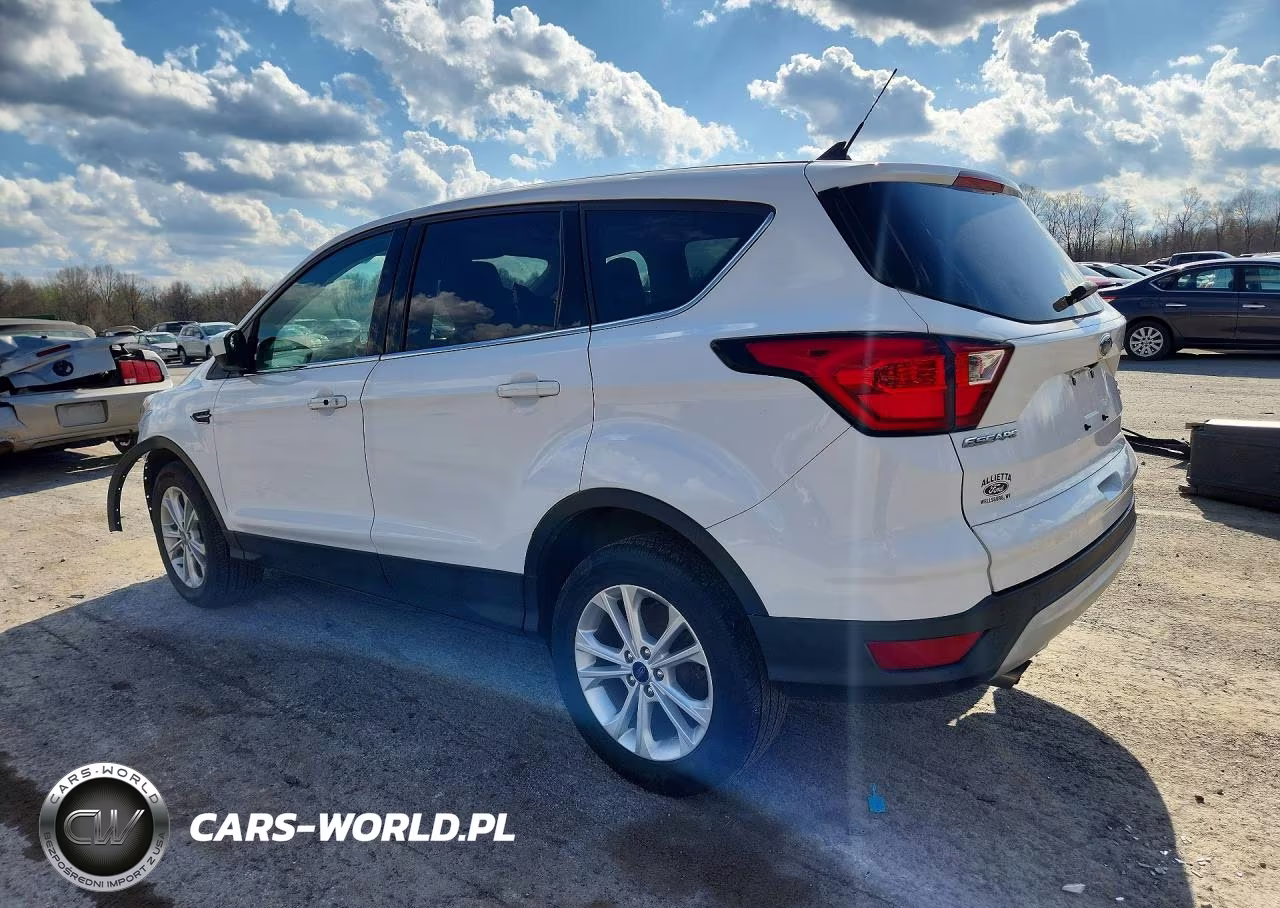 2019 Ford Escape Se VIN:1FMCU9G92KUC08768 - 2