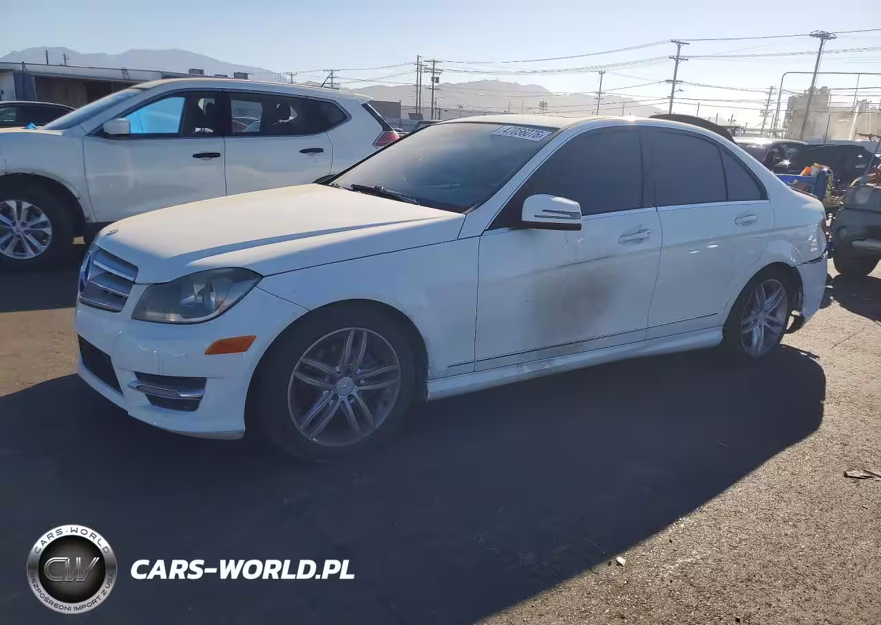 2013 Mercedes-Benz C 250